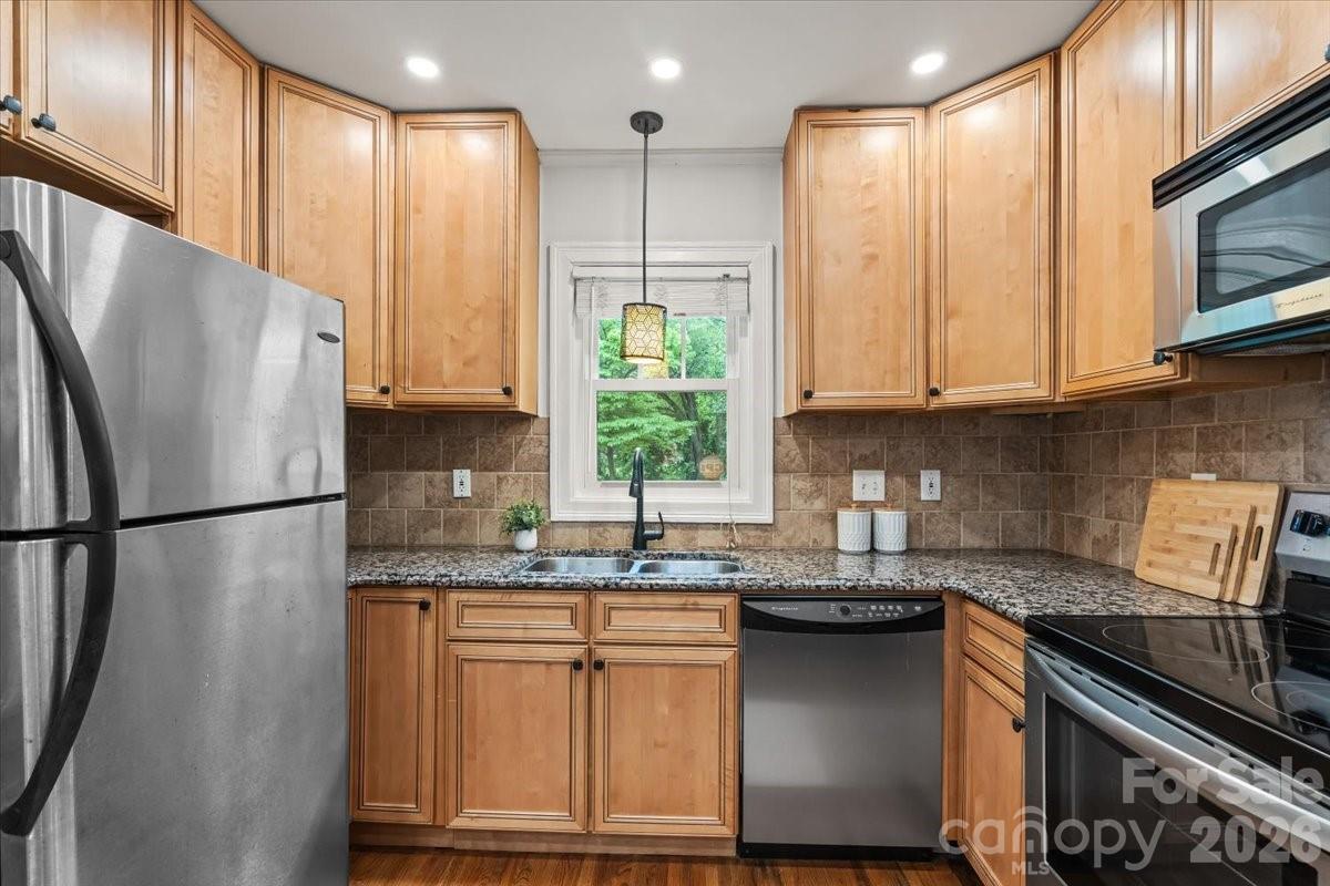 1226 Bethel Road Charlotte, NC 28208 - Photo 30 of 38 Gallery Image 30