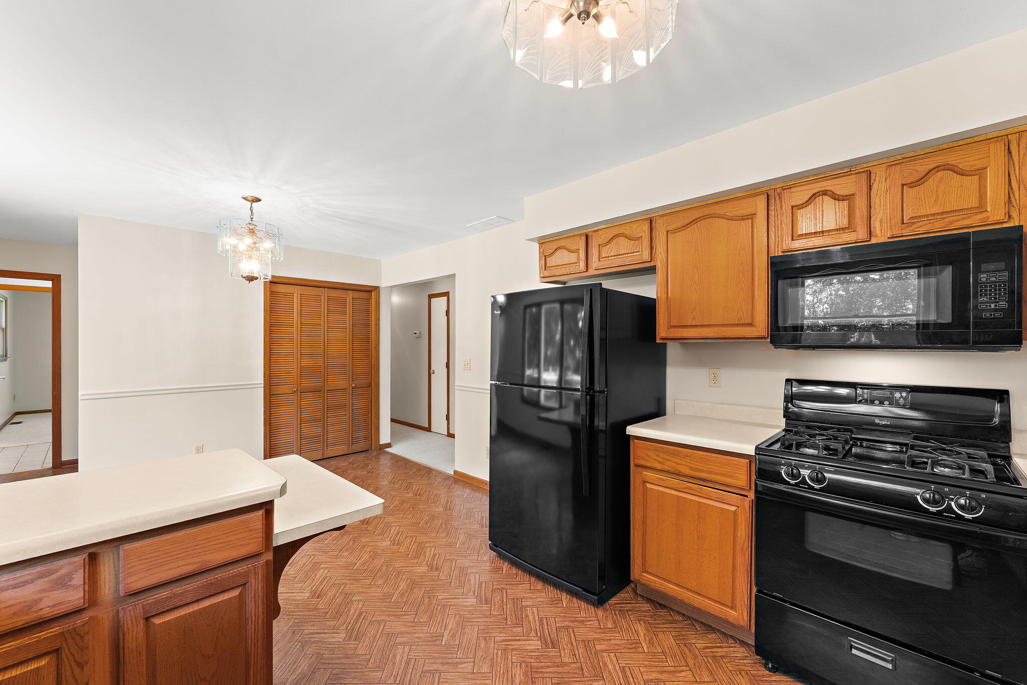 9082 Estates Drive Demotte, IN 46310 - Photo 9 of 20 2048x1365