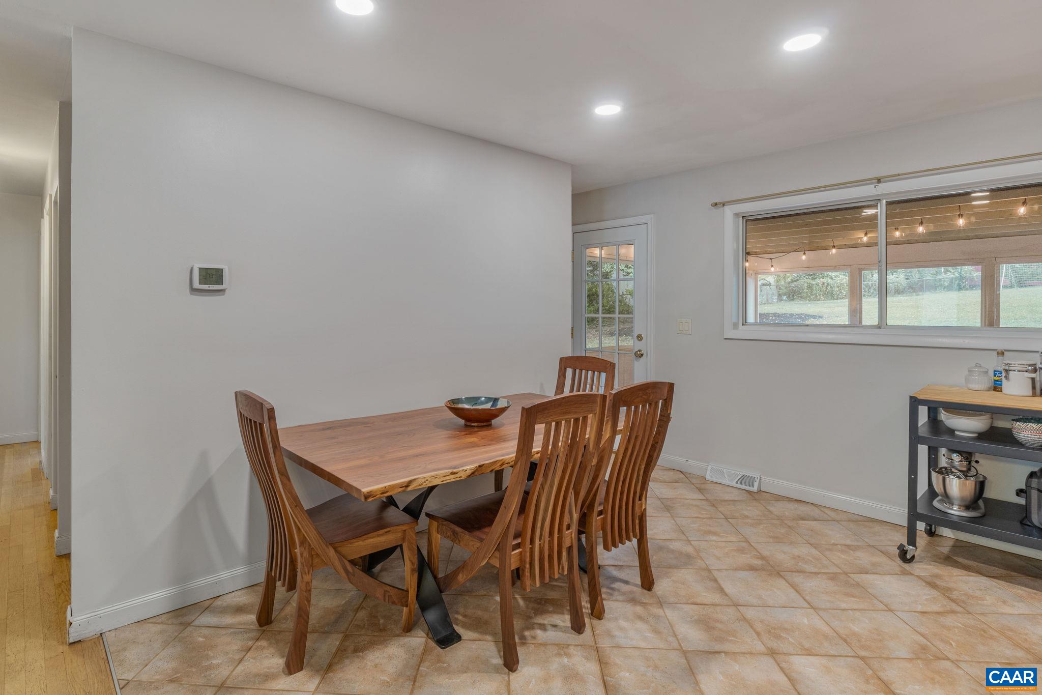 2305 Williamsburg Road Charlottesville, VA 22901 - Photo 14 of 35 Gallery Image 14