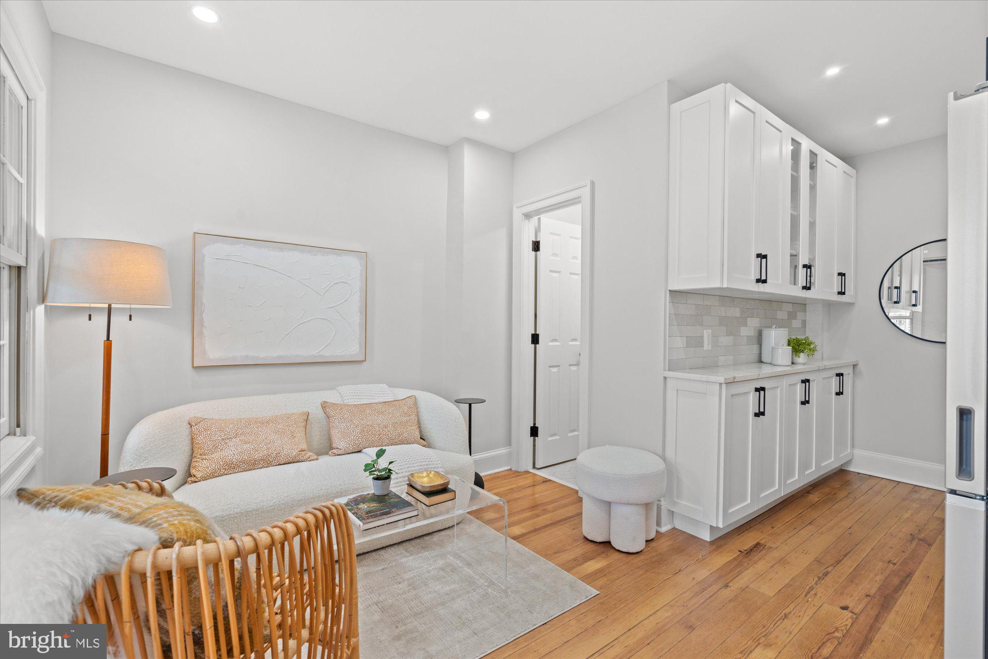 524 Queen Street Alexandria, VA 22314 - Photo 7 of 64 Unit 1