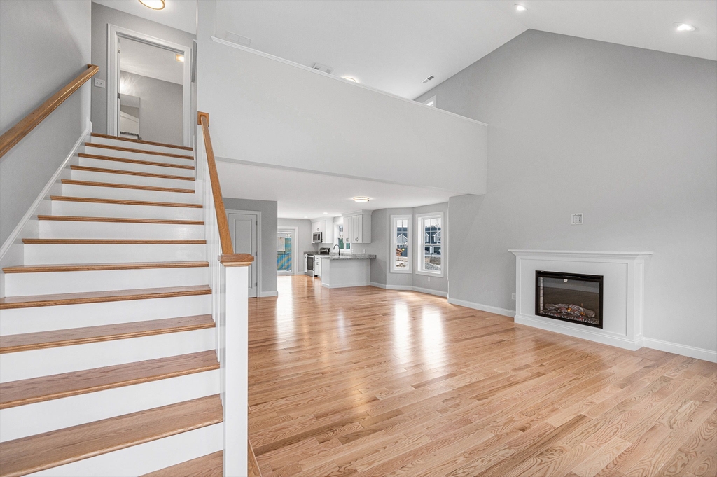 14 Lewis Farm Road, Unit 14 Dedham, MA 02026 - Photo 5 of 36 Gallery Image 5