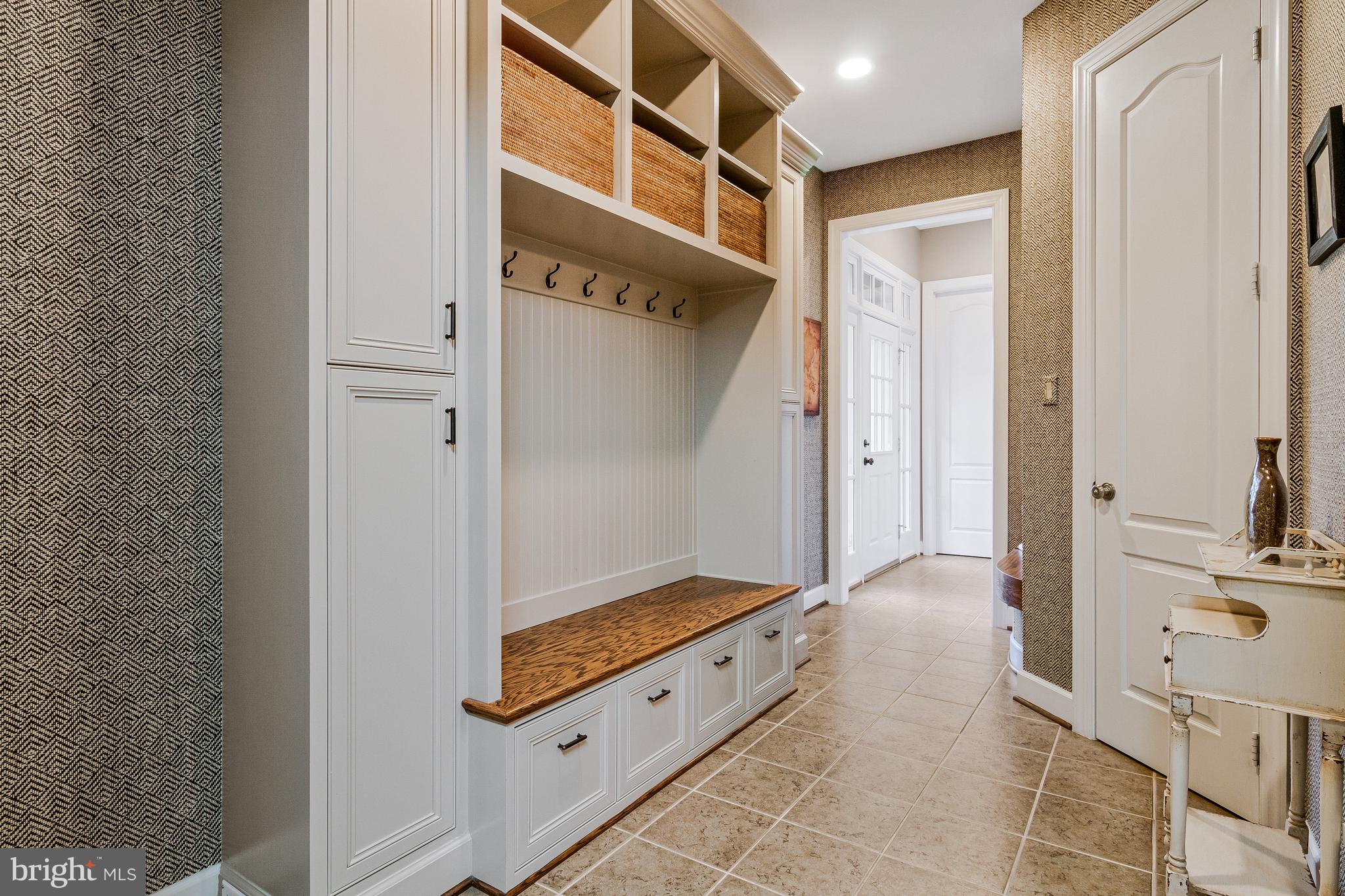 1029 Founders Ridge Lane McLean, VA 22102 - Photo 24 of 71 Mud Room with Built in Cubbies