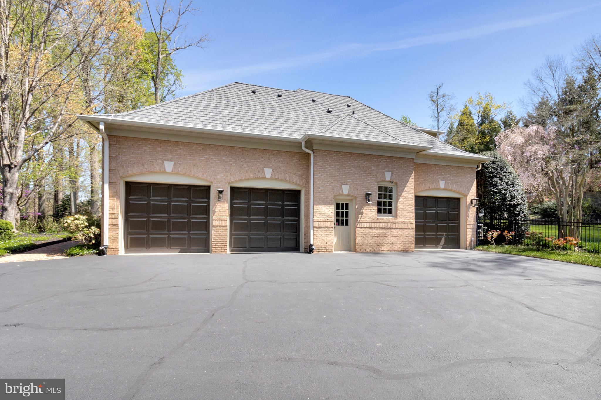 1029 Founders Ridge Lane McLean, VA 22102 - Photo 66 of 71 Oversized 3 Car Garage