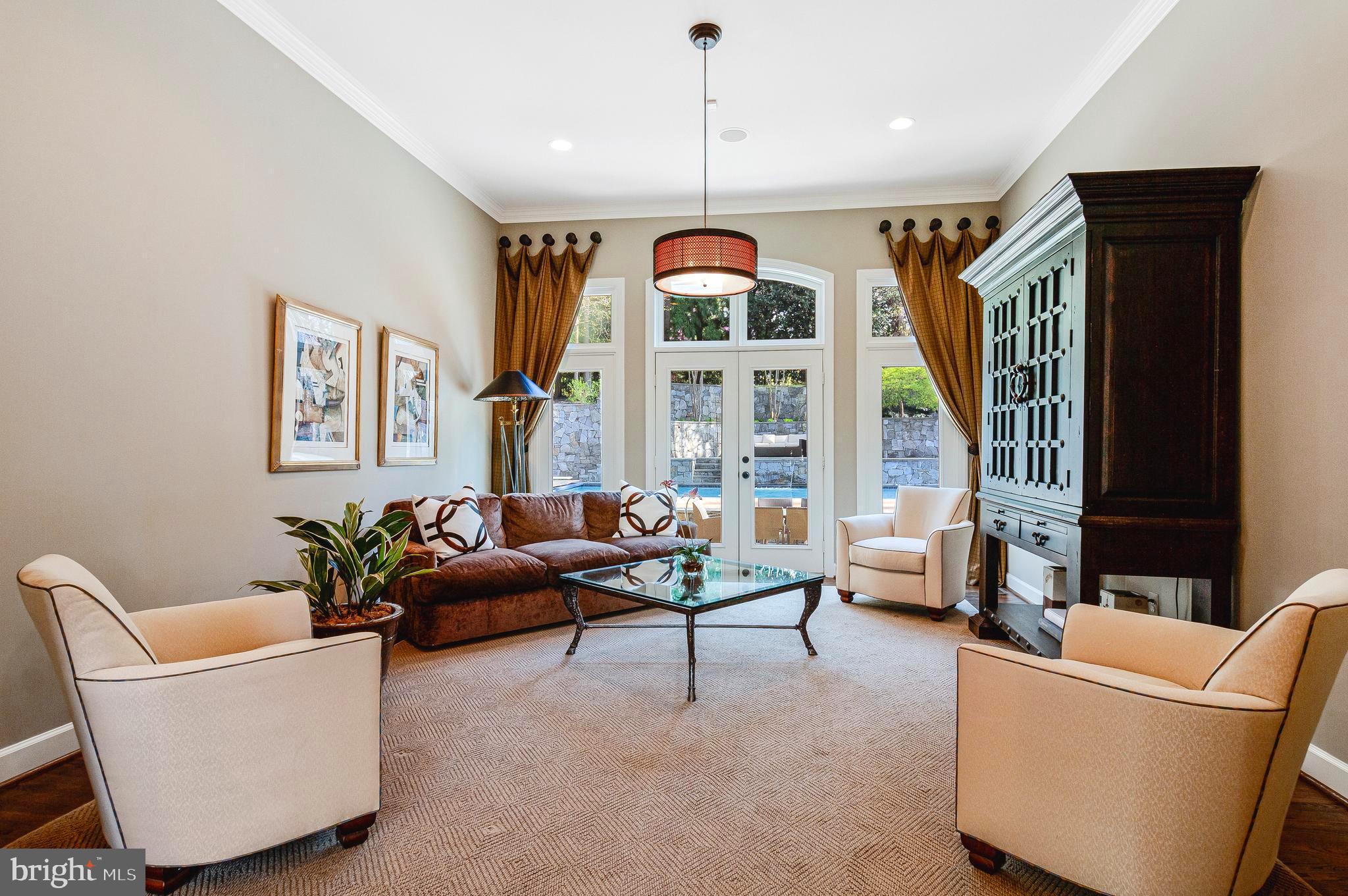 1029 Founders Ridge Lane McLean, VA 22102 - Photo 10 of 71 a living room with furniture and a large window