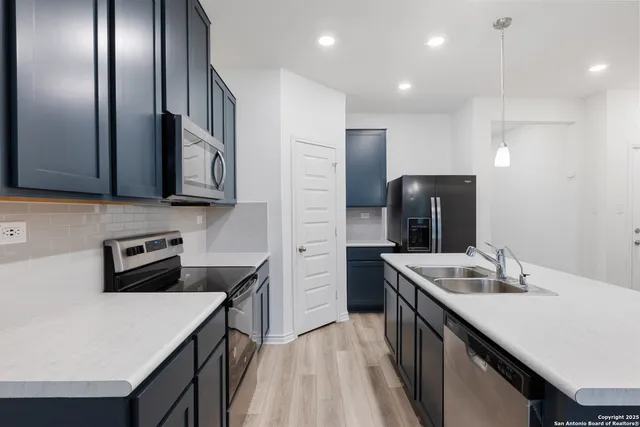 $2,445 | 3210 Sunday Song, San Antonio, TX 78245