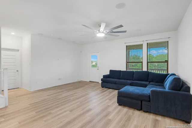 $2,445 | 3210 Sunday Song, San Antonio, TX 78245