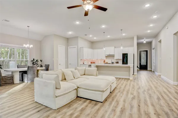 $4,500 | 1619 Last Chisos Lane, Montgomery, TX 77316