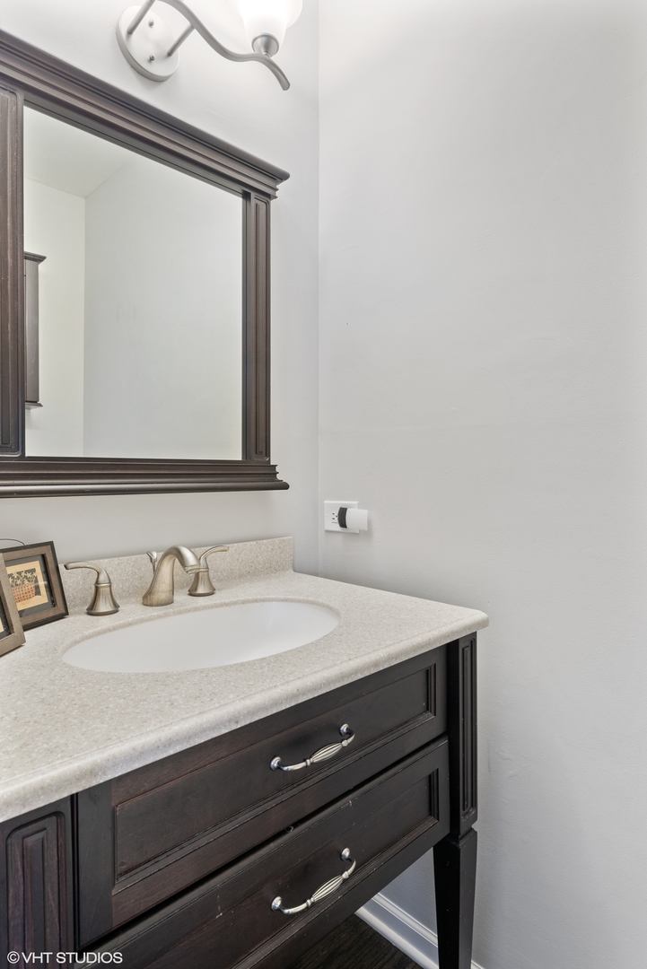 109 Stonegate Road Buffalo Grove, IL 60089 - Photo 18 of 20