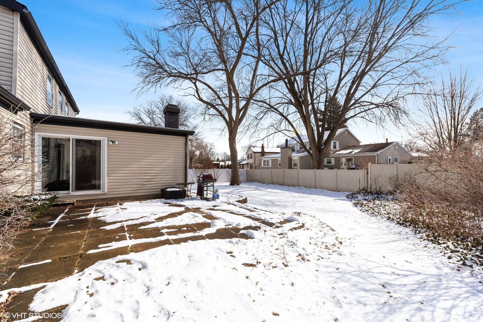 109 Stonegate Road Buffalo Grove, IL 60089 - Photo 19 of 20