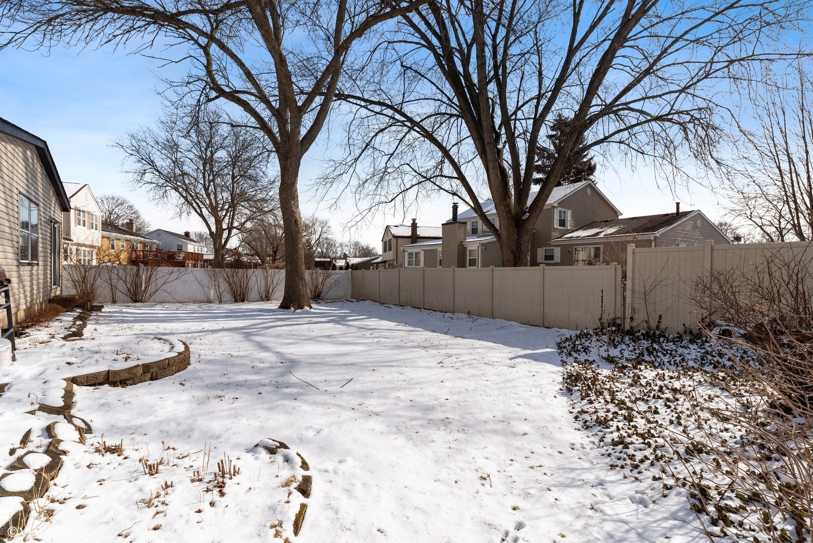109 Stonegate Road Buffalo Grove, IL 60089 - Photo 20 of 20