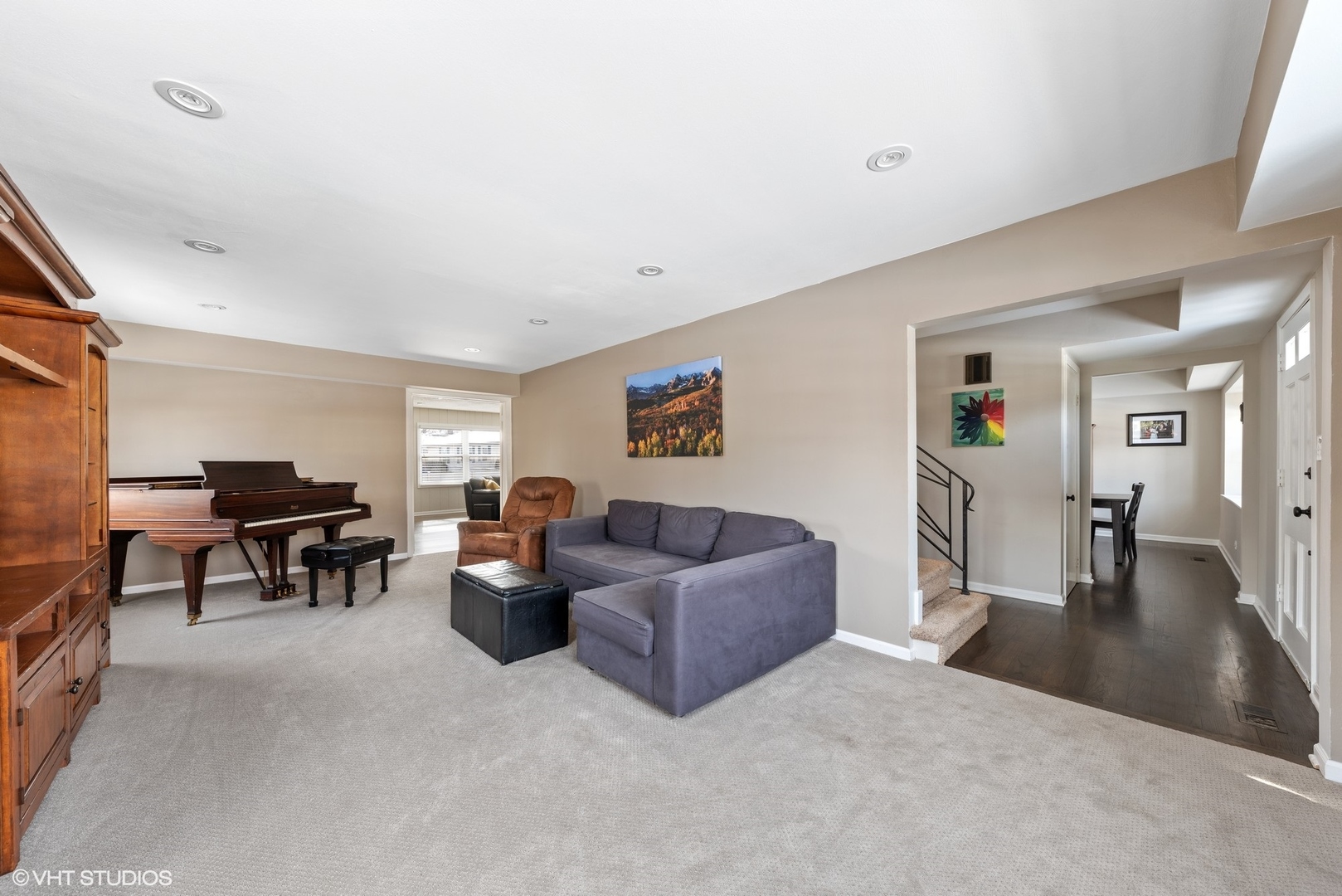 109 Stonegate Road Buffalo Grove, IL 60089 - Photo 5 of 20