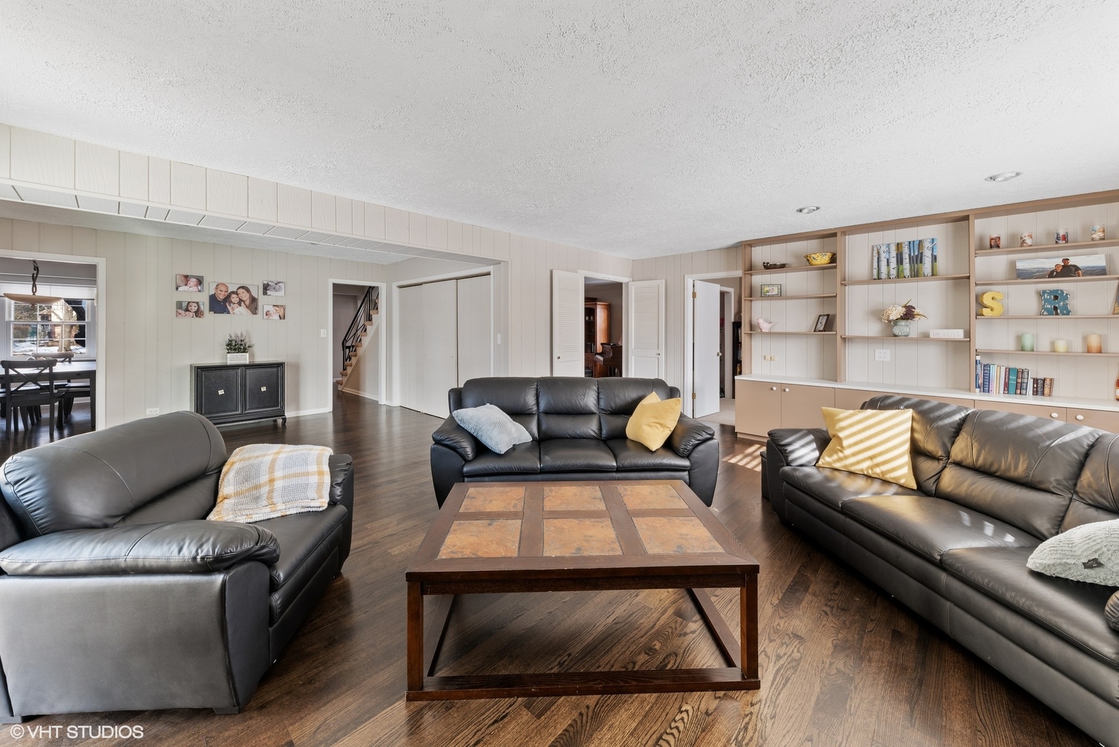 109 Stonegate Road Buffalo Grove, IL 60089 - Photo 9 of 20