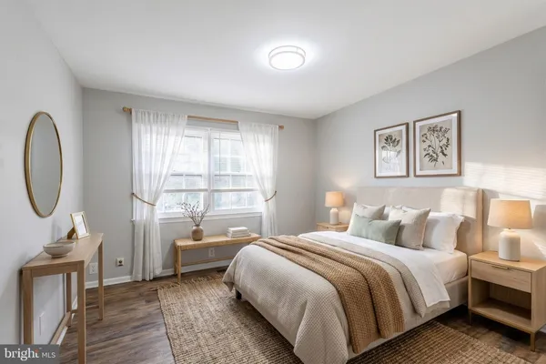 $2,800 | 4834 Nash Drive, Fairfax, VA 22032