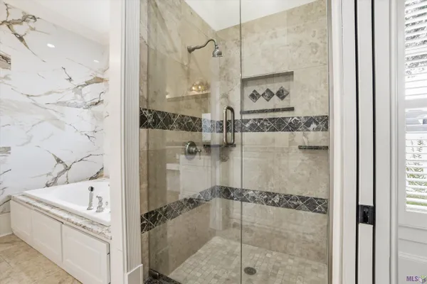 $6,000 | 926 Crown Alley, Baton Rouge, LA 70806