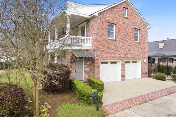 $6,000 | 926 Crown Alley, Baton Rouge, LA 70806
