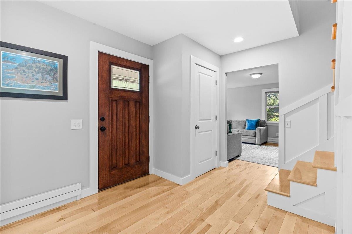 738 River Road Stowe, VT 05672 - Photo 5 of 60