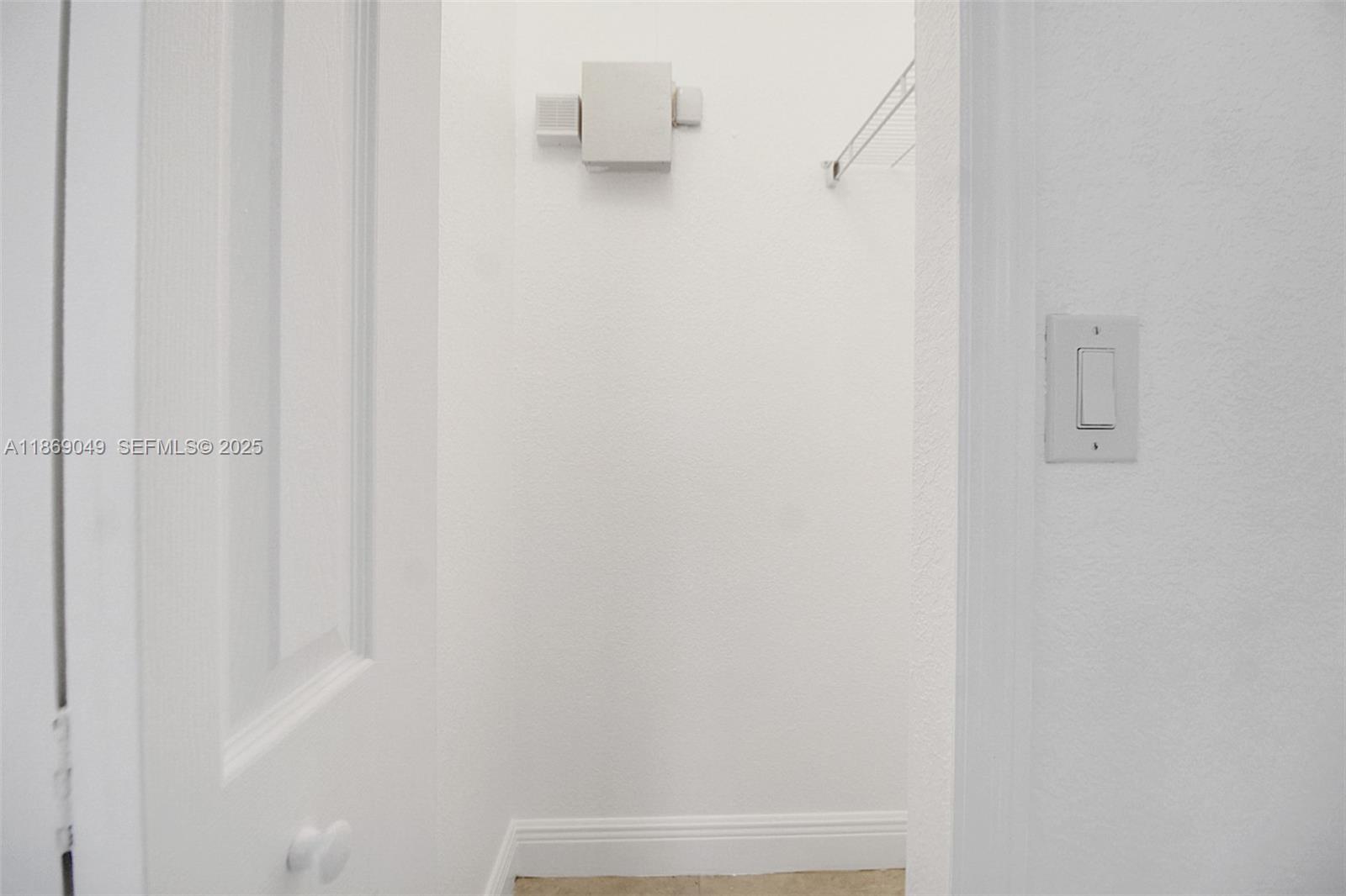 11724 Southwest 137th Path Miami, FL 33186 - Photo 28 of 33 a bathroom with a shower