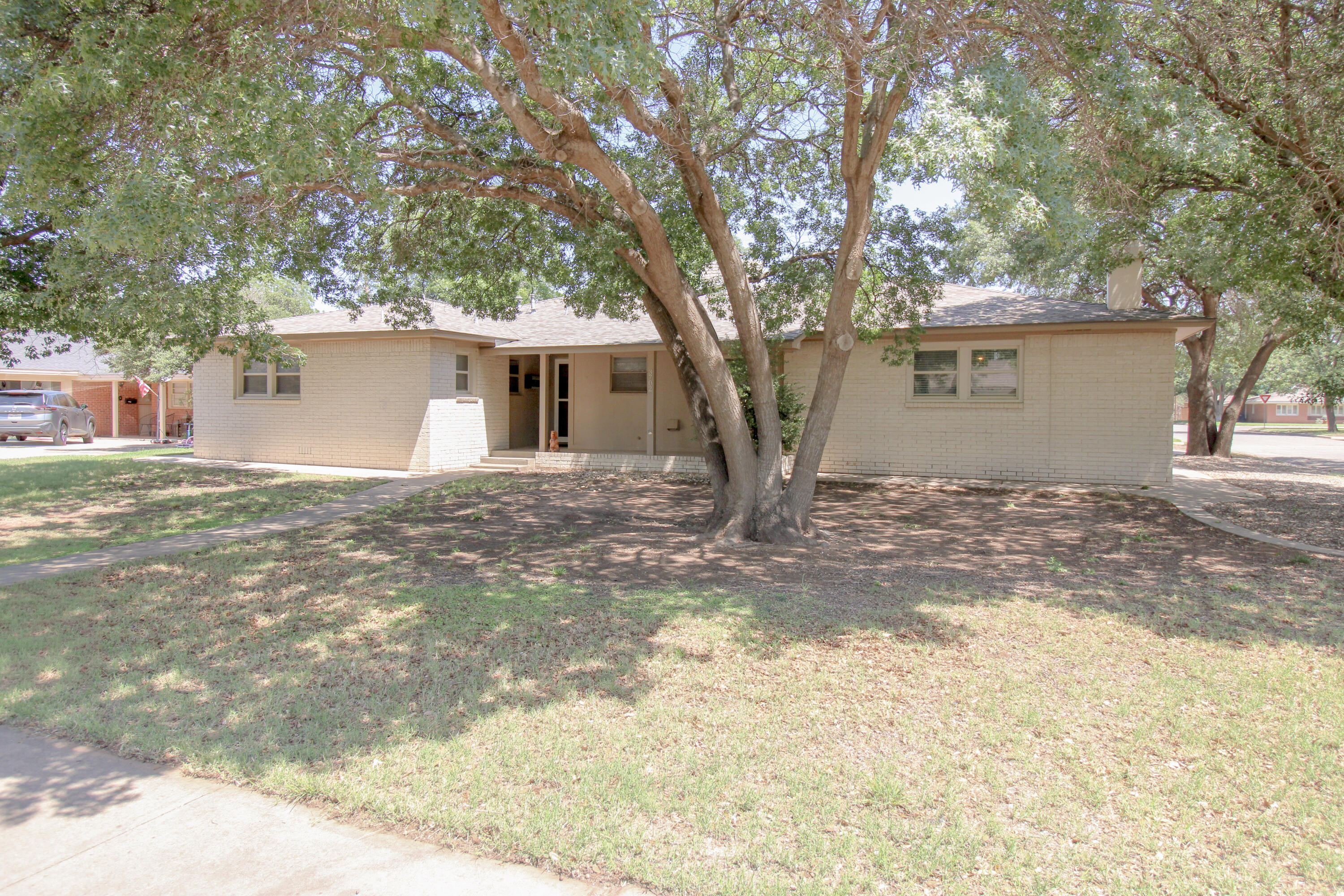 3702 48th Street Lubbock, TX 79413 - Photo 3 of 45 4-IMG_0224