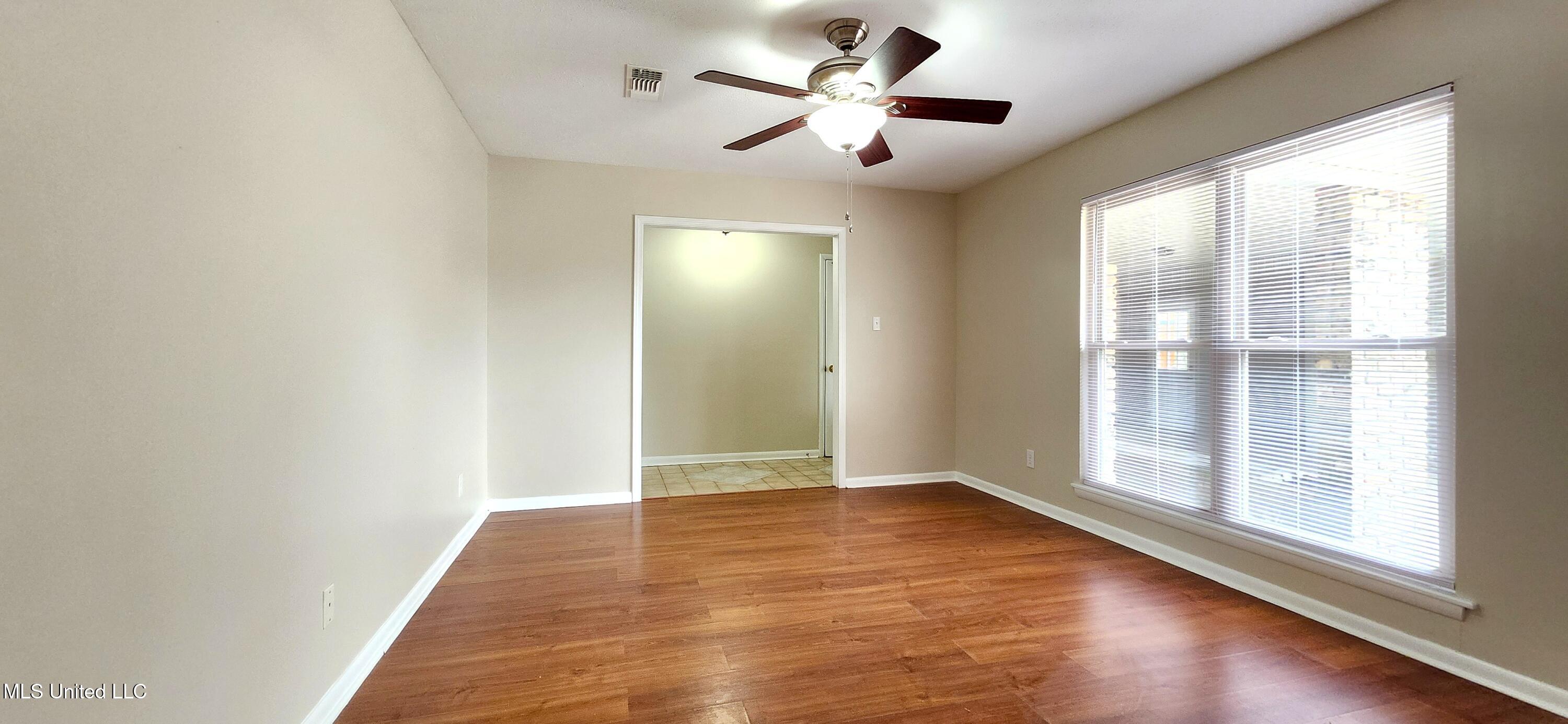 2506 Englewood Road Ocean Springs, MS 39564 - Photo 4 of 19 20250328_125524