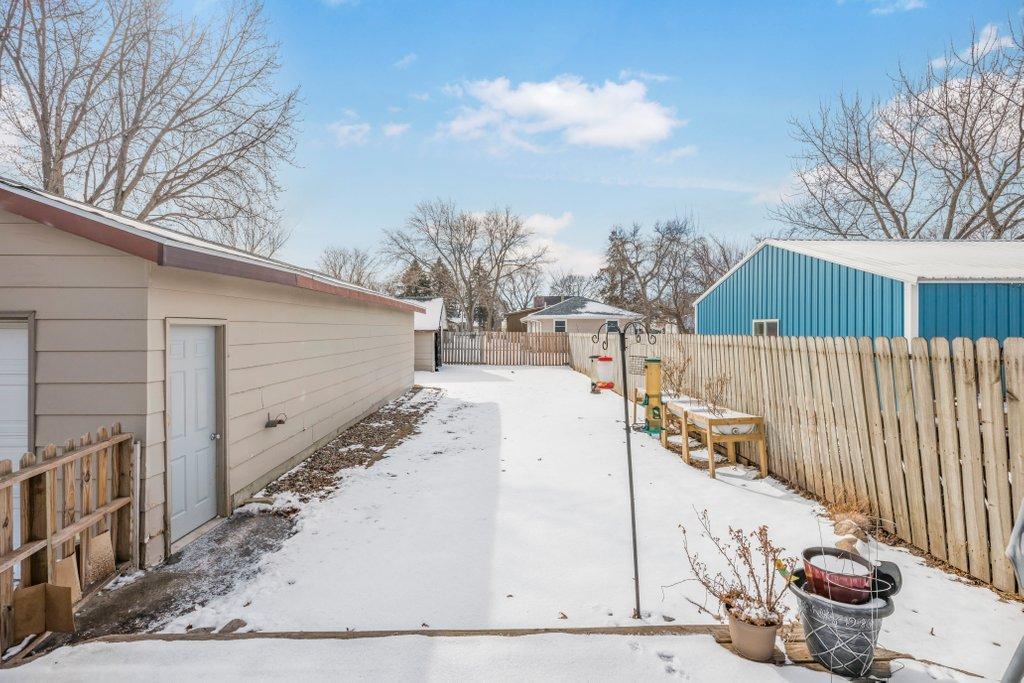 369 West Mill Street Paynesville, MN 56362 - Photo 20 of 25