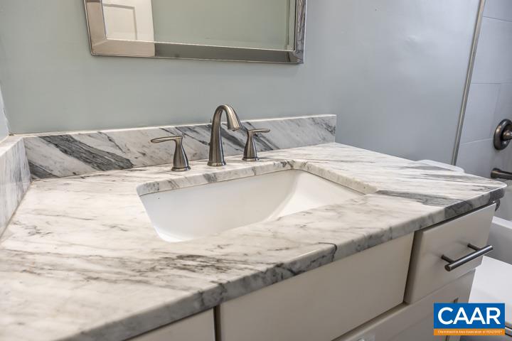 1418 Rugby Avenue Charlottesville, VA 22903 - Photo 25 of 52 Gallery Image 25