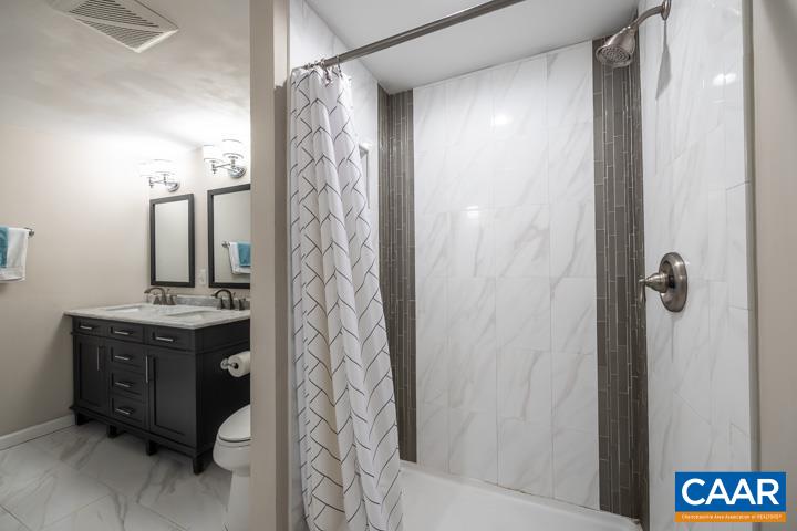 1418 Rugby Avenue Charlottesville, VA 22903 - Photo 31 of 52 Gallery Image 31
