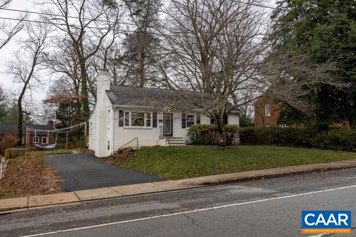 1418 Rugby Avenue Charlottesville, VA 22903 - Photo 35 of 52 Gallery Image 35