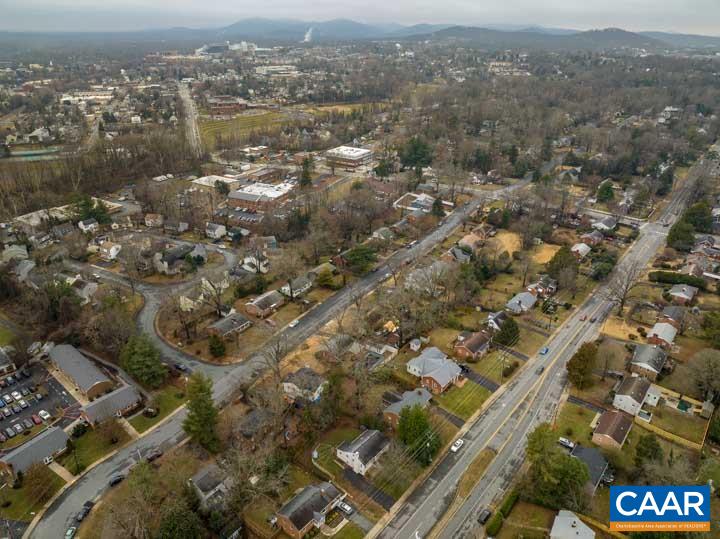1418 Rugby Avenue Charlottesville, VA 22903 - Photo 43 of 52 Gallery Image 43