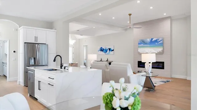 $1,275,000 | 8330 Abingdon Court, University Park, FL 34201