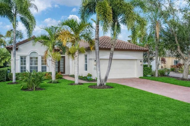 $1,275,000 | 8330 Abingdon Court, University Park, FL 34201