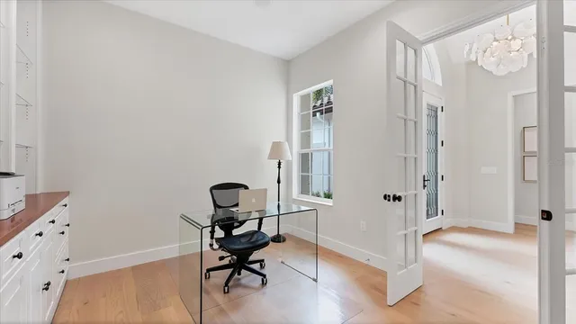 $1,275,000 | 8330 Abingdon Court, University Park, FL 34201