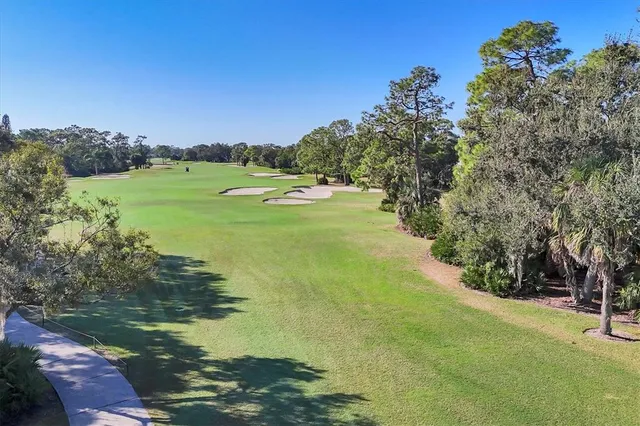 $1,275,000 | 8330 Abingdon Court, University Park, FL 34201