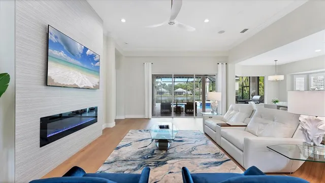 $1,275,000 | 8330 Abingdon Court, University Park, FL 34201