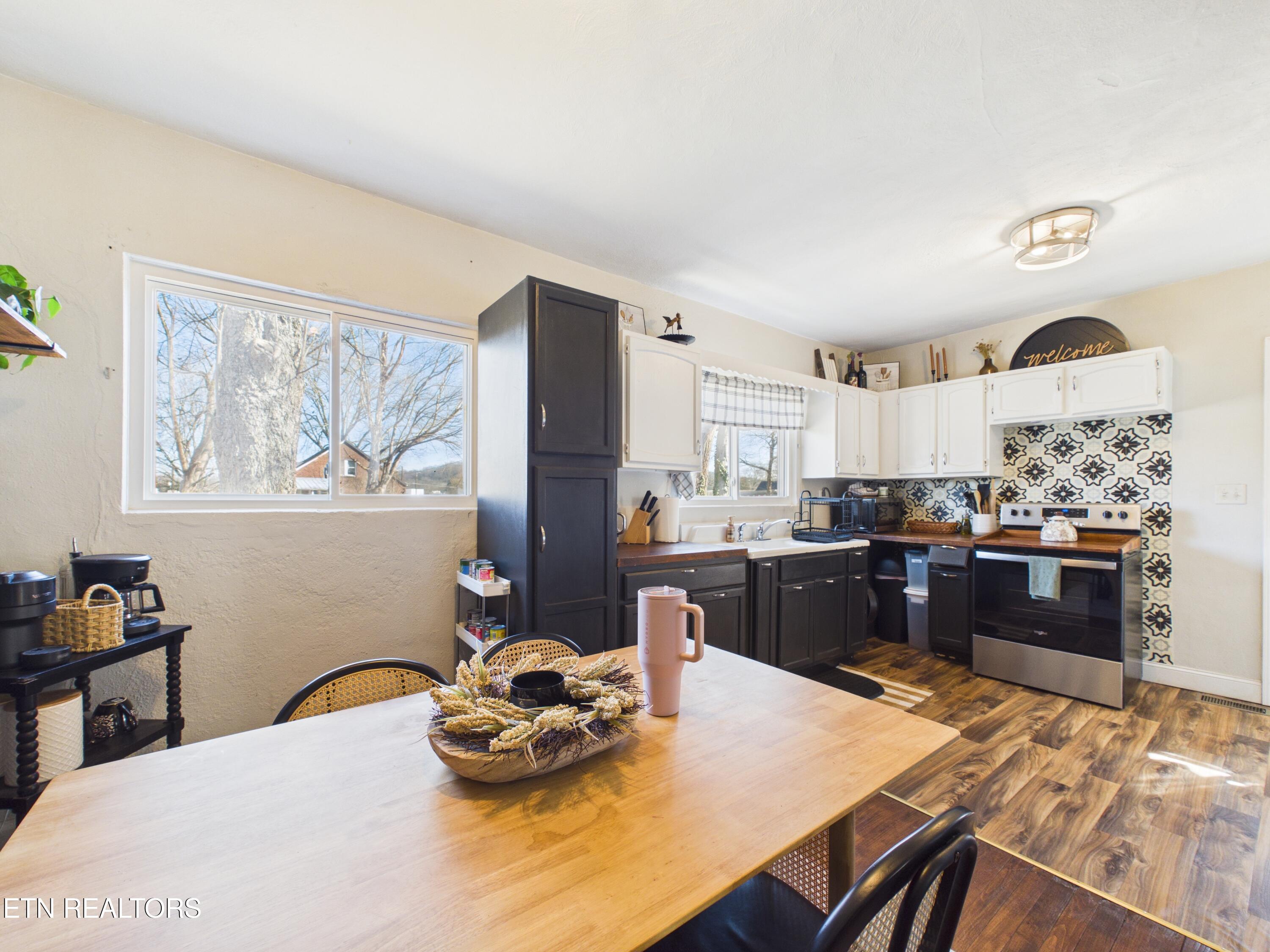 109 Kilgore Street Athens, TN 37303 - Photo 12 of 28 CAM06335G6-PR0009-STILL011