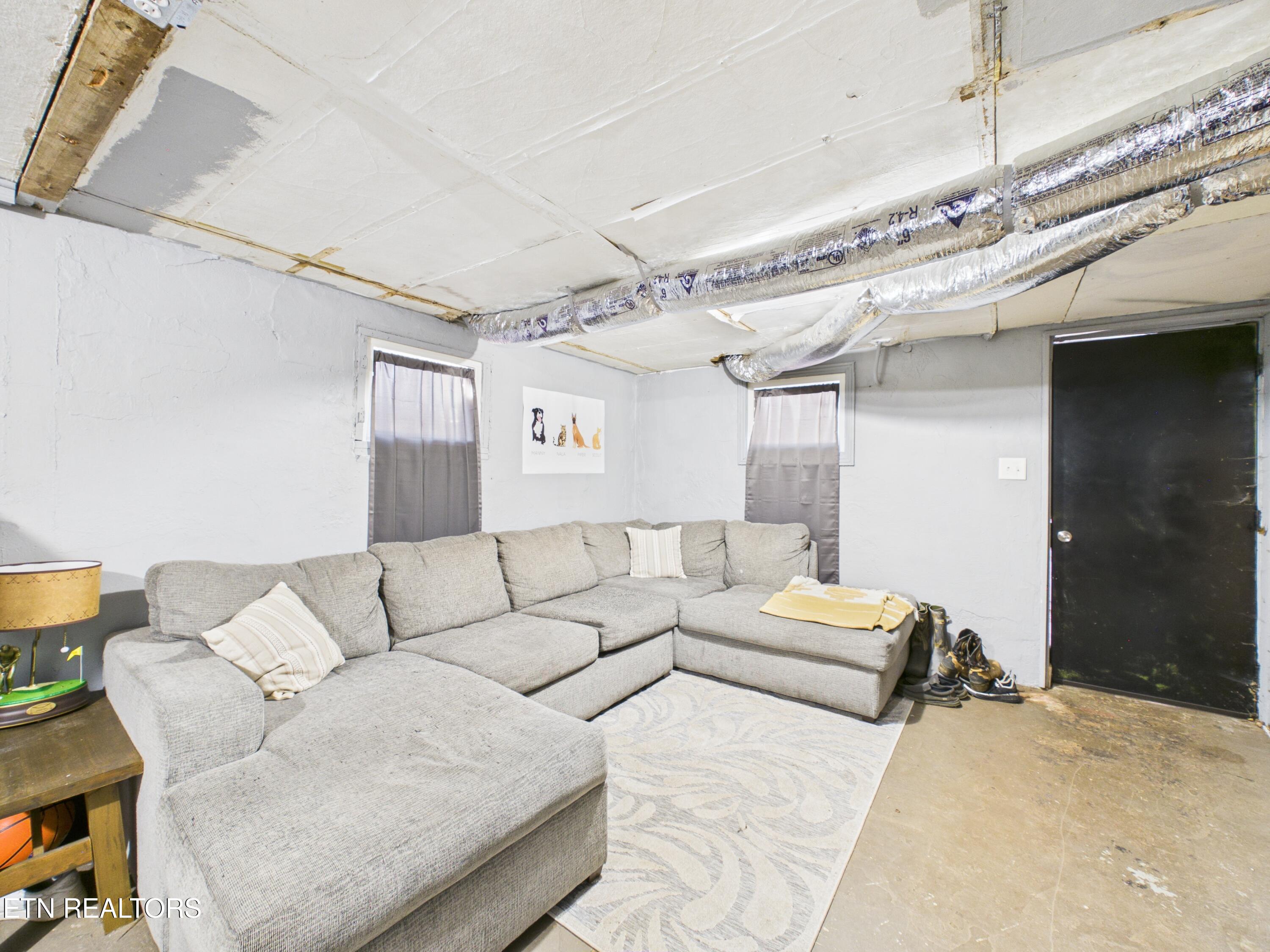 109 Kilgore Street Athens, TN 37303 - Photo 21 of 28 CAM06335G6-PR0009-STILL020