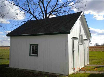4240 Curdy Road Howell, MI 48855 - Photo 3 of 5 20260474-2.JPG