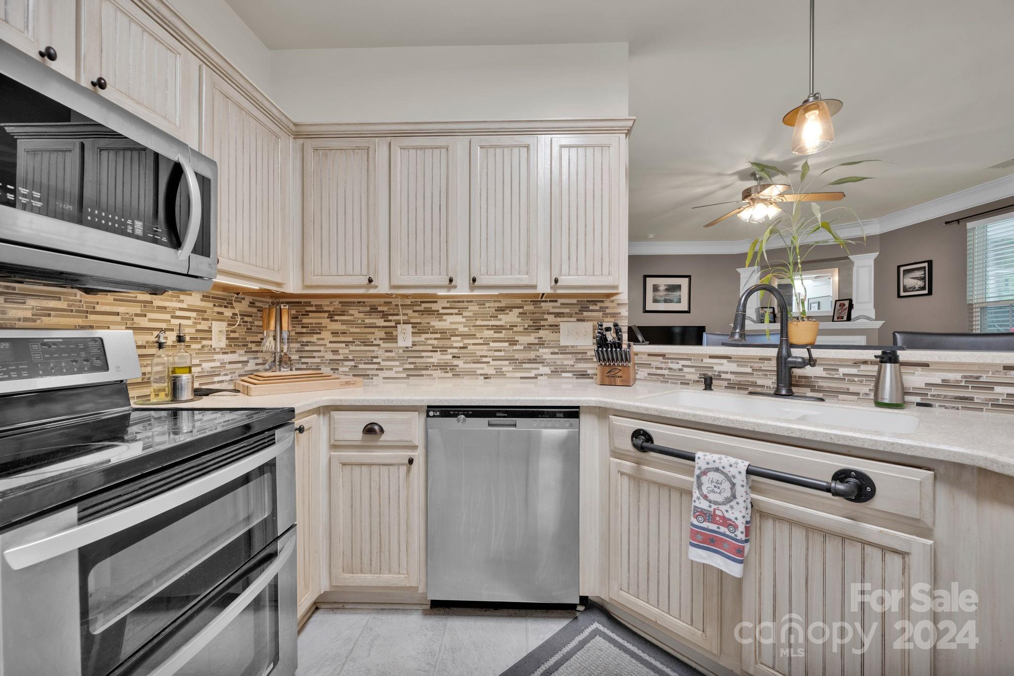 157 Jacobs Woods Circle Troutman, NC 28166 - Photo 7 of 38