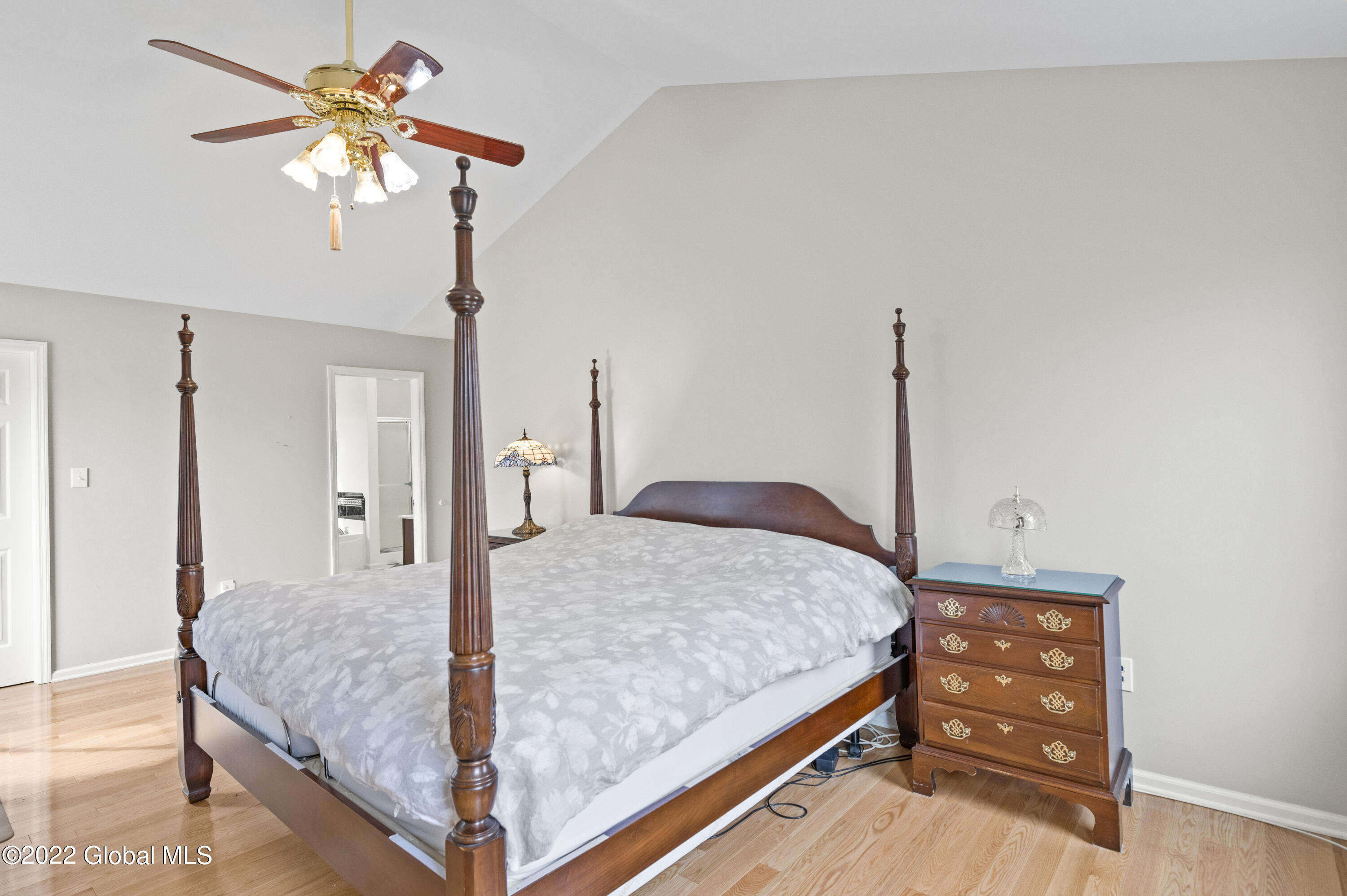 156 Hasgate Drive Bethlehem, NY 12054 - Photo 13 of 26 MHF_1614
