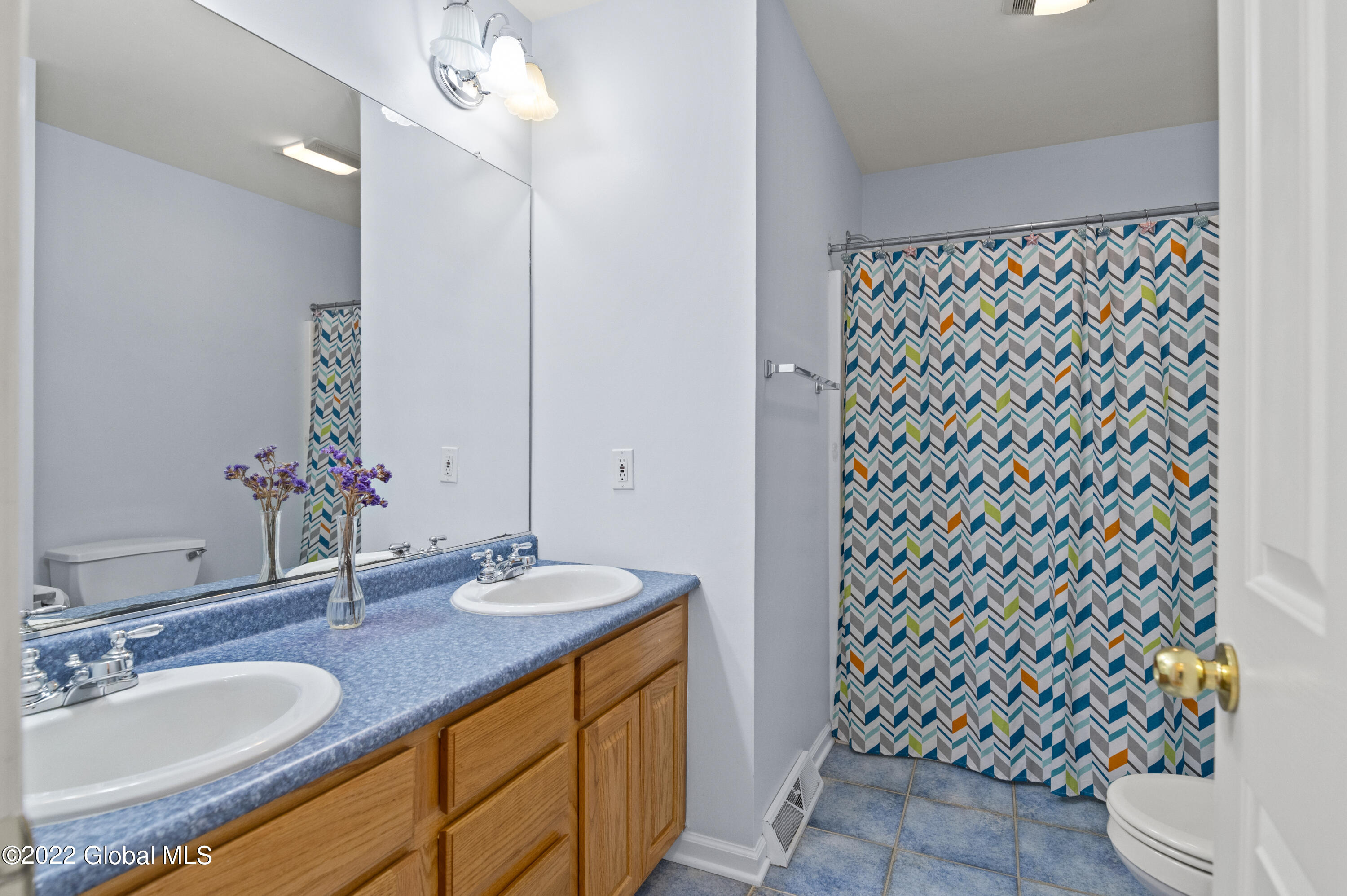 156 Hasgate Drive Bethlehem, NY 12054 - Photo 20 of 26 MHF_1602