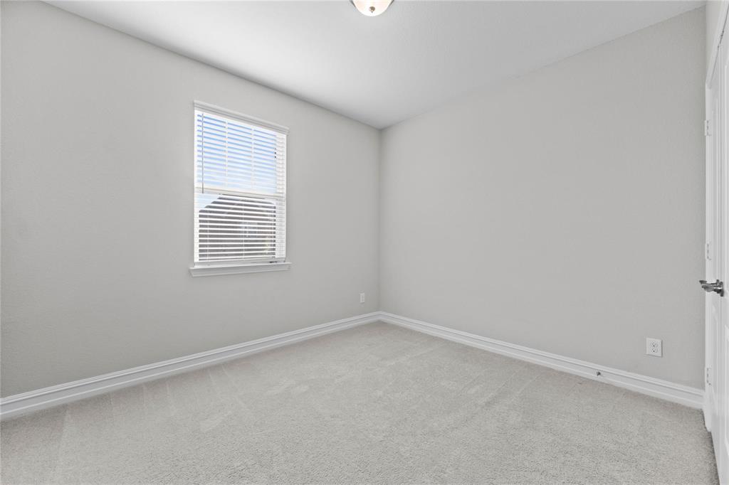 405 Pasco Road Garland, TX 75044 - Photo 5 of 11