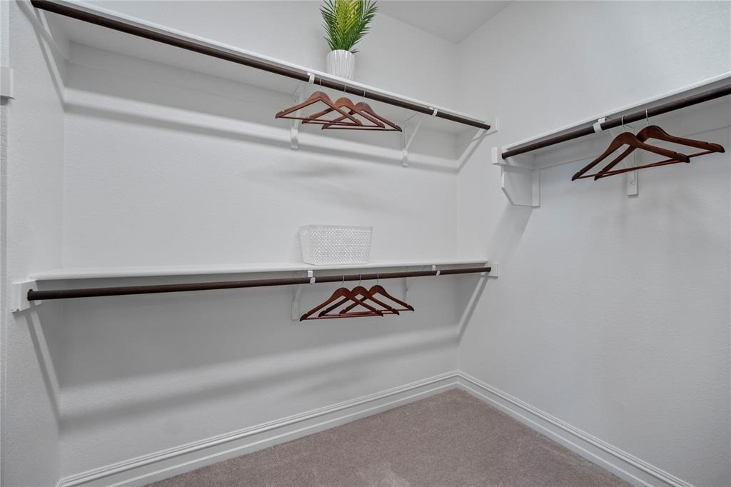 405 Pasco Road Garland, TX 75044 - Photo 6 of 11