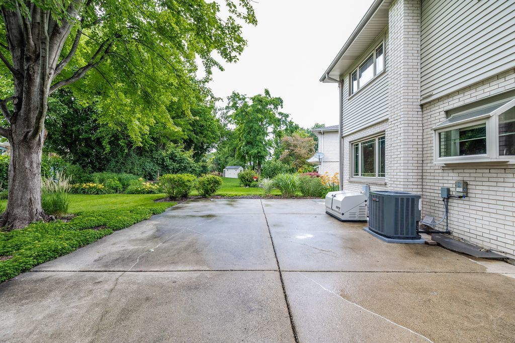 1012 South Church Road Mount Prospect, IL 60056 - Photo 41 of 43