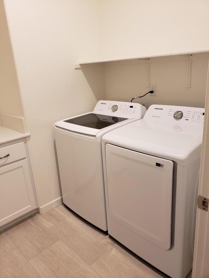 3433 Cantor Drive Folsom, CA 95630 - Photo 18 of 18 a utility room with dryer and washer