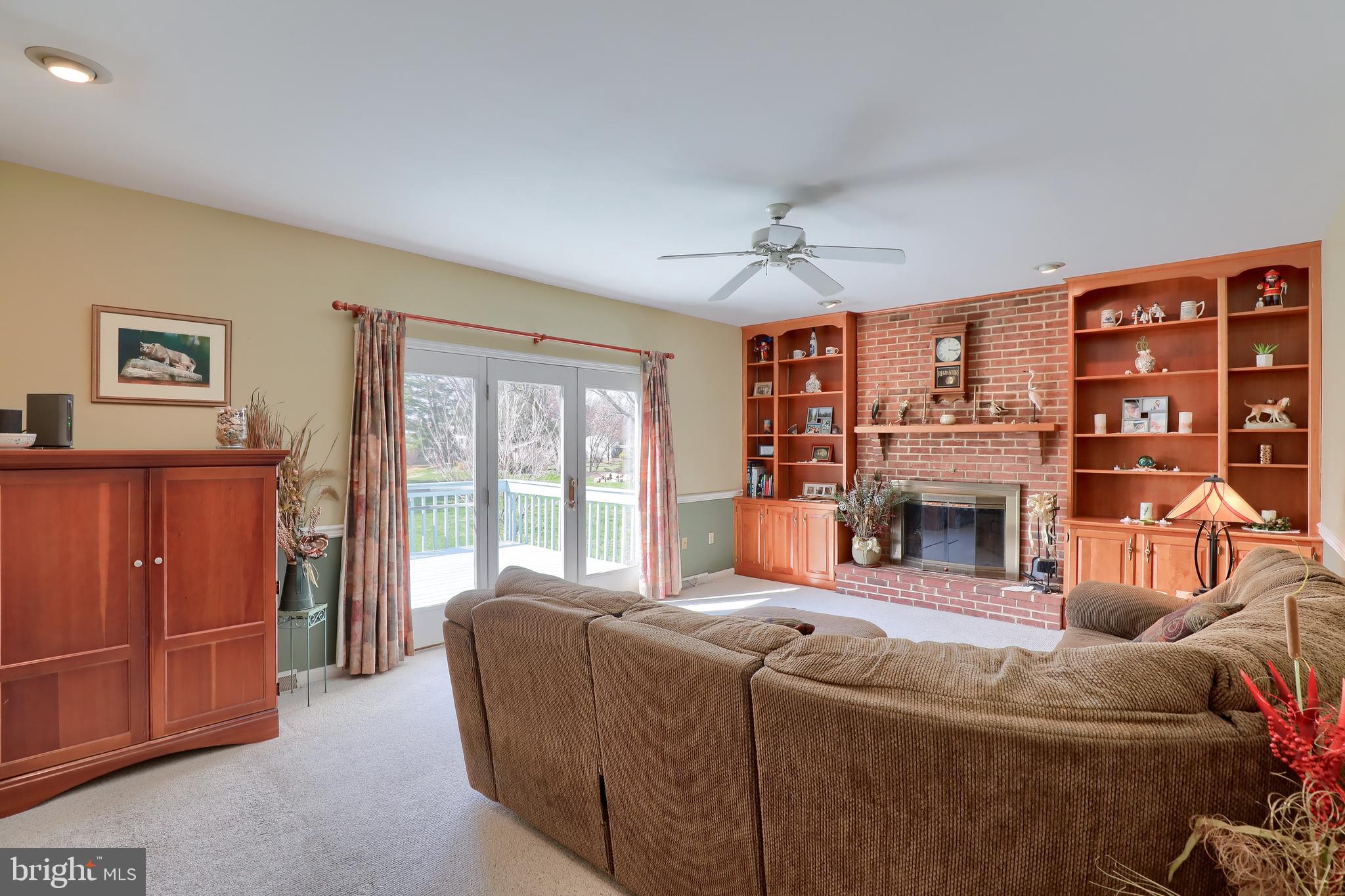 994 Mill Mar Road Lancaster, PA 17601 - Photo 16 of 48 Family Room