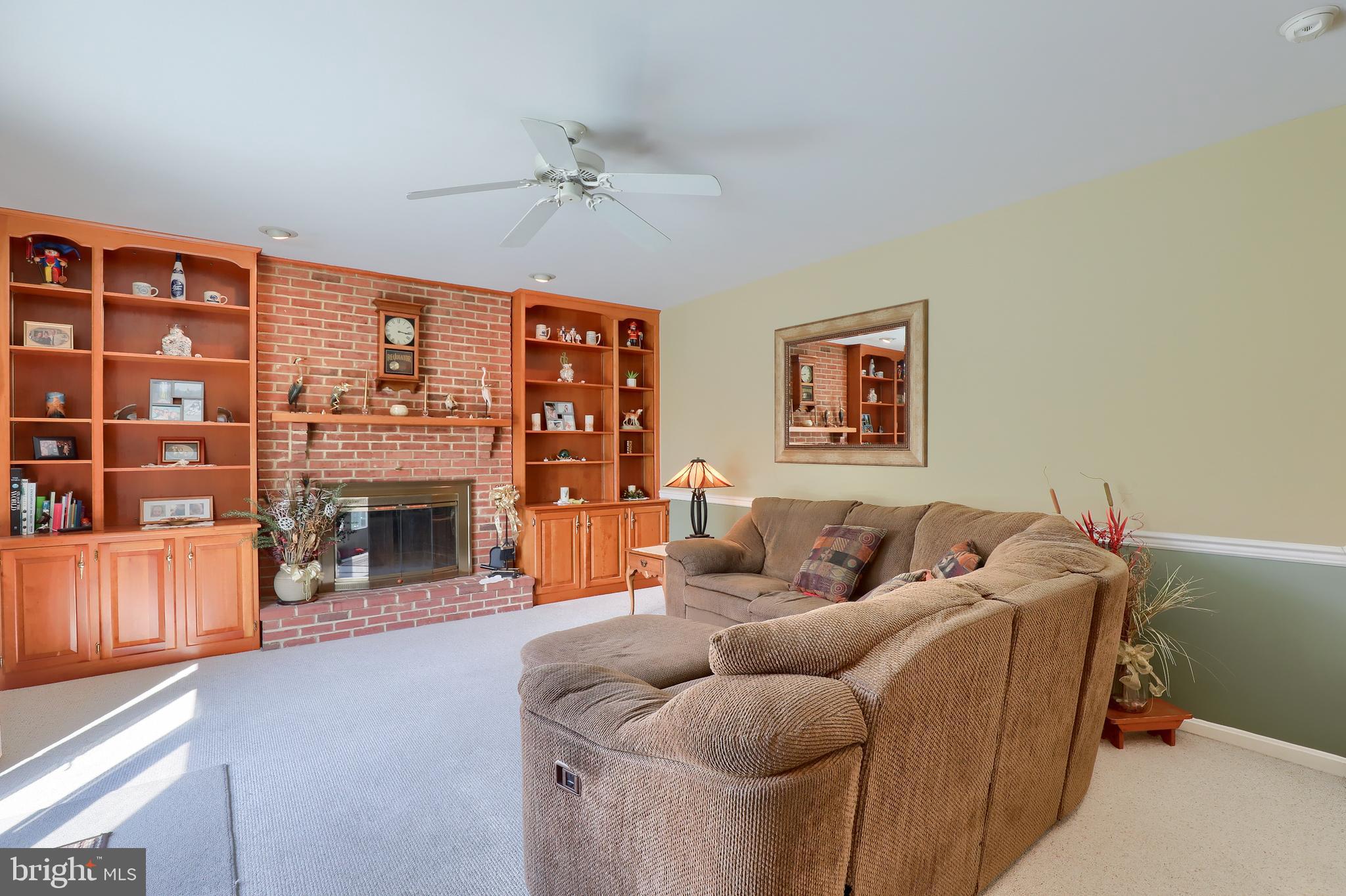994 Mill Mar Road Lancaster, PA 17601 - Photo 17 of 48 Family Room