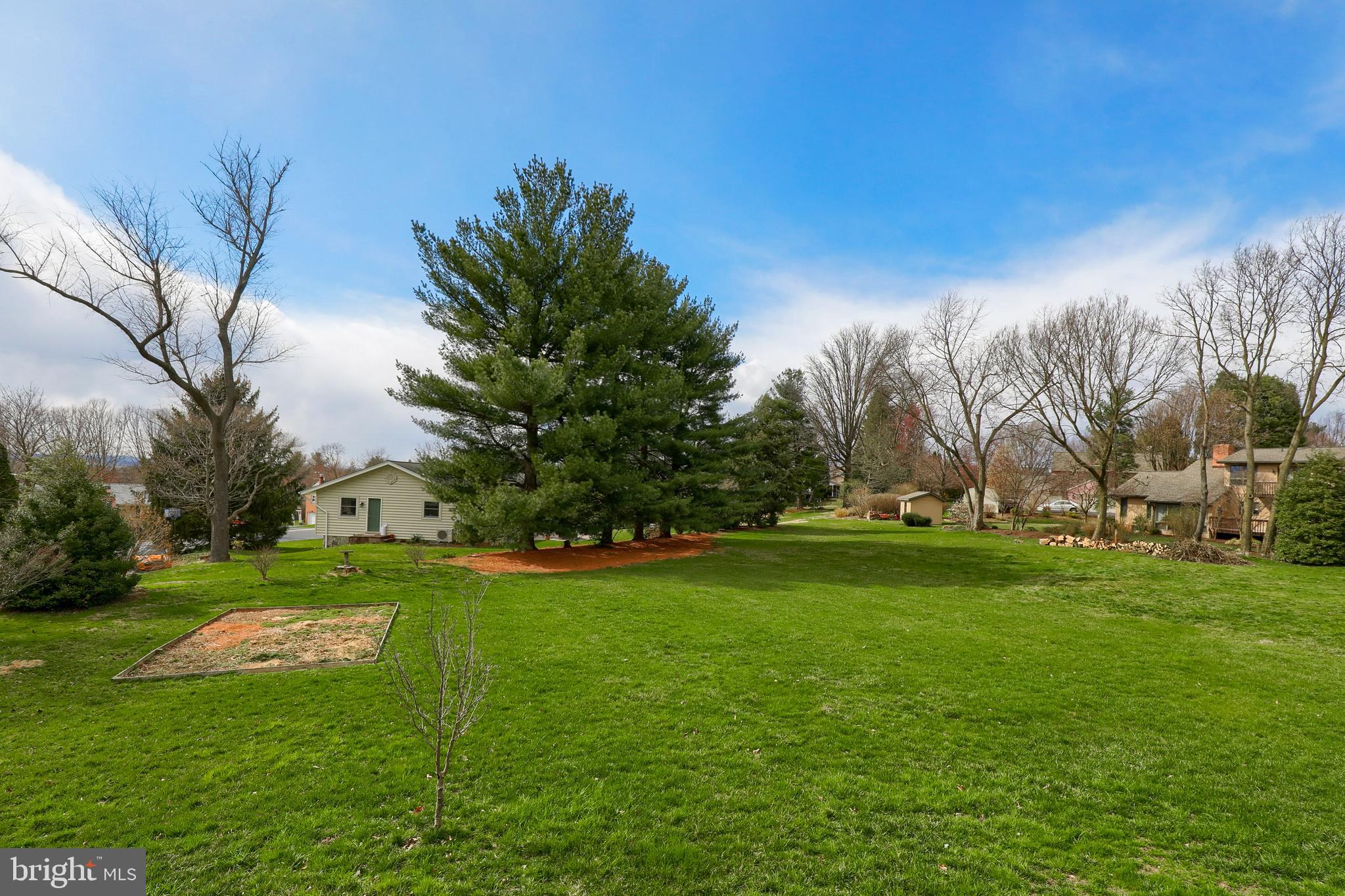 994 Mill Mar Road Lancaster, PA 17601 - Photo 3 of 48 Rear Yard