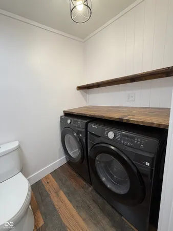$239,900 | 10 West Washington Street, Roachdale, IN 46172