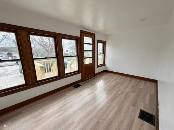 $239,900 | 10 West Washington Street, Roachdale, IN 46172