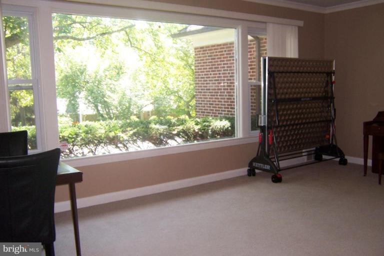 6105 Benhurst Road Baltimore, MD 21209 - Photo 5 of 14 Living Room #2