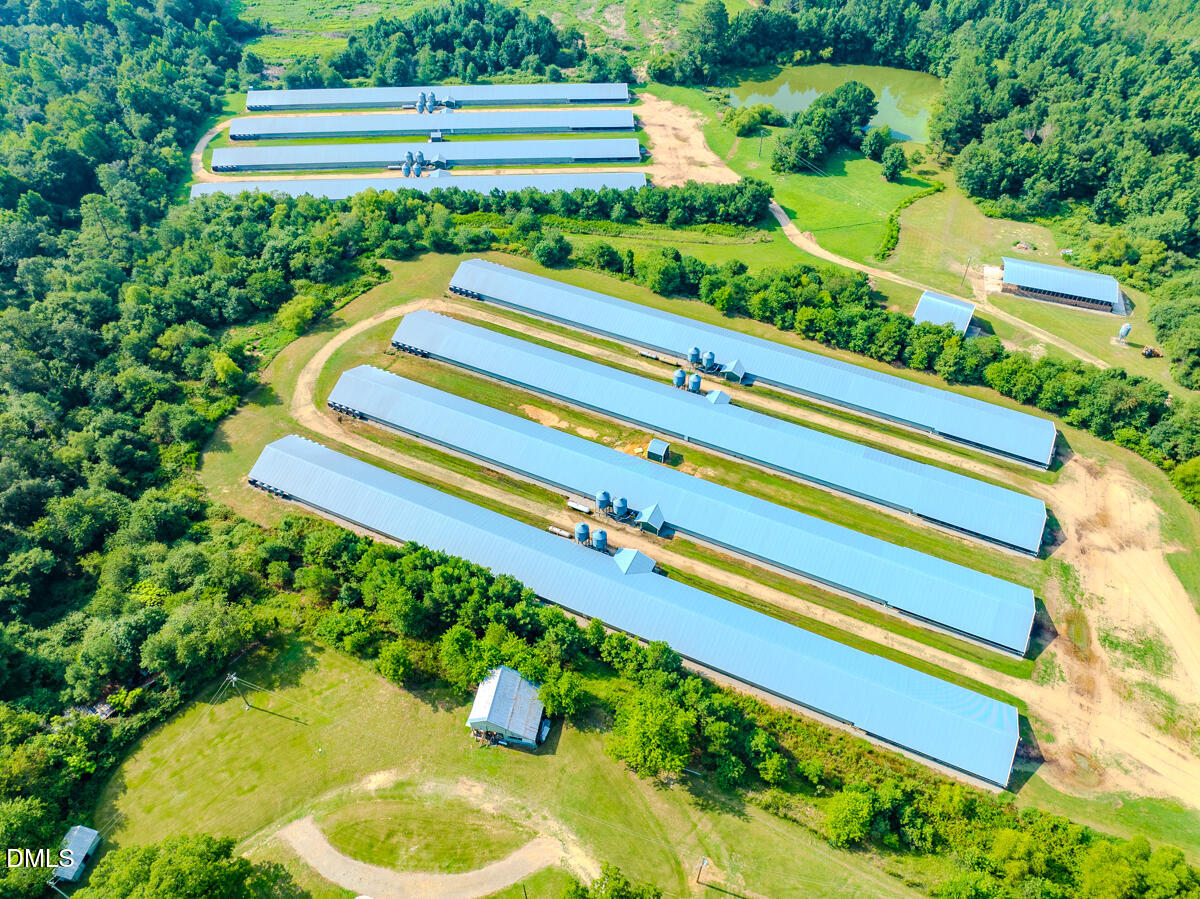 687 Brock Road Bunnlevel, NC 28323 - Photo 4 of 68 05